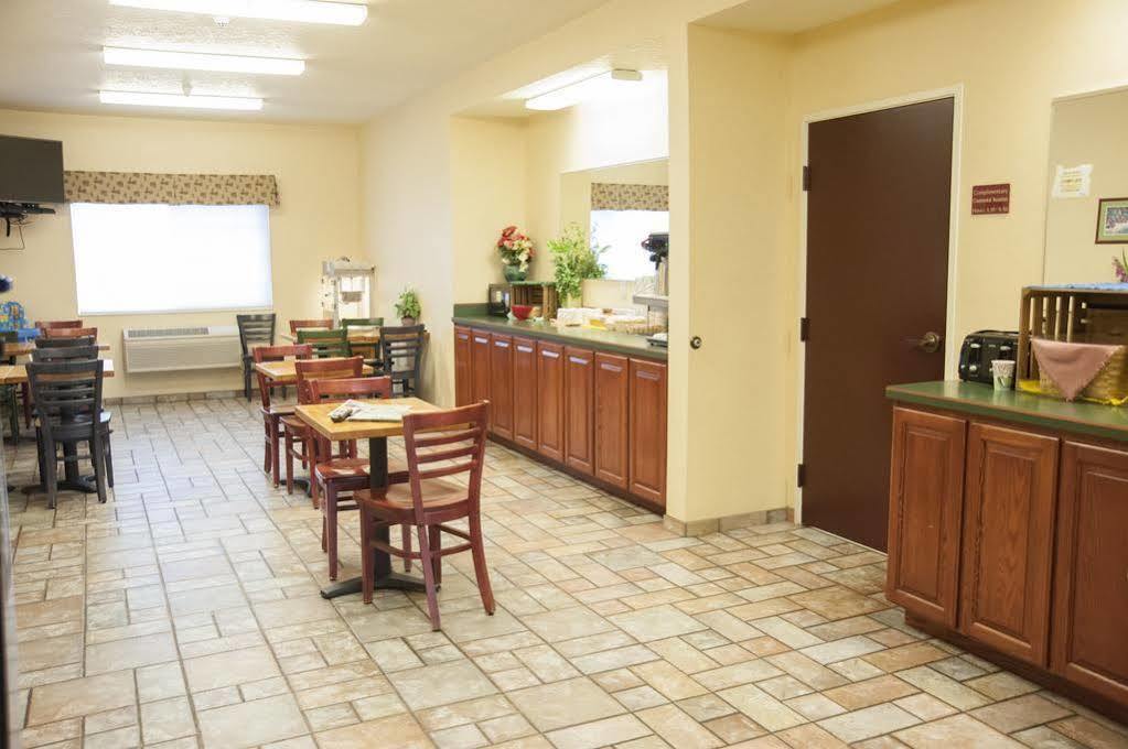 Country Inn & Suites By Radisson, Prineville, Or Exteriör bild